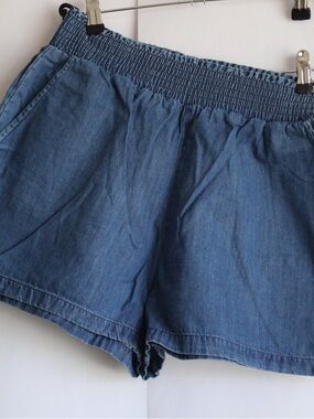 Denim Shorts - Elastic Waist with Pockets - Universal Thread Women's Medium